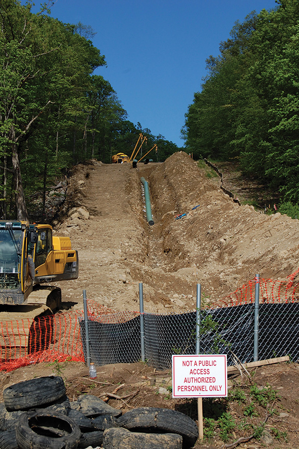 The Tennessee Gas Pipeline (TGP), shown during construction, will undergo looping and horsepower upgrades to boost capacity. 