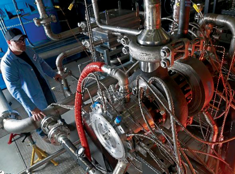 Figure 2: 10 MWe-scale sCO2 expander successfully operated up to 1,320° F and 3600 psi (right) and integrally-geared compressor-expander prototype on current test program (left). 